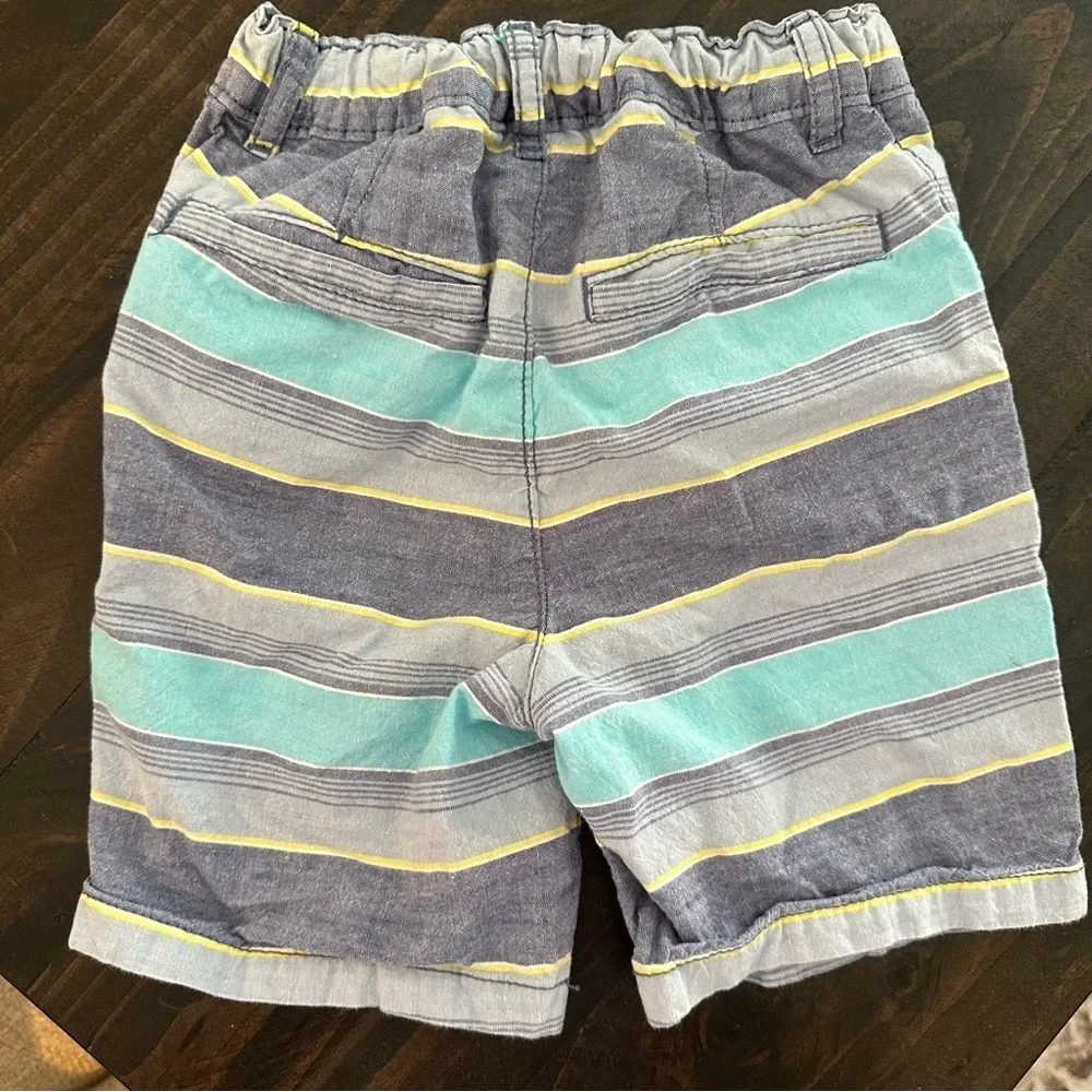 CHILDRENS PLACE BOYS 3T STRIPE SHORTS